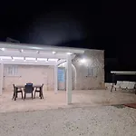 Baciati Dal Sole Apartmán *